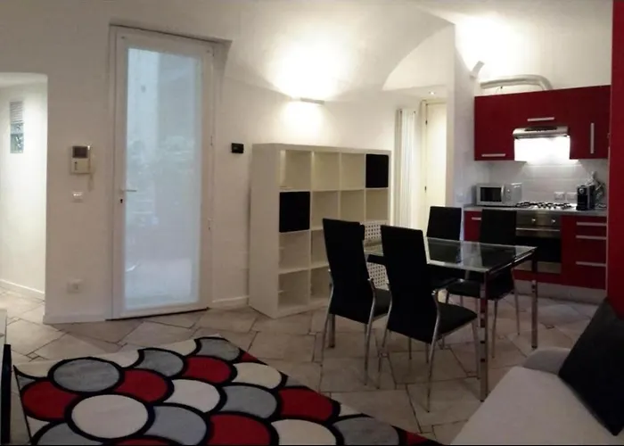 아파트 Farolfi Rialto